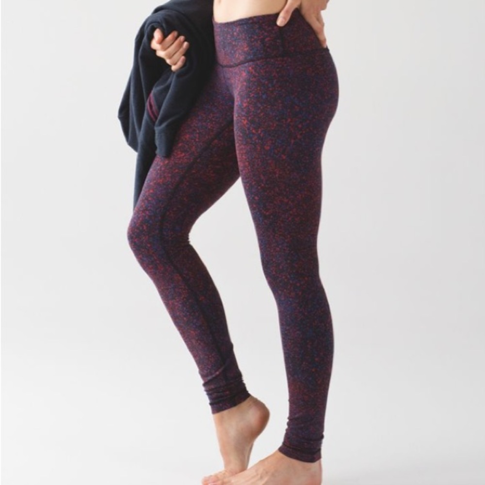EUC Lululemon Wunder Under III Splatter Prep Red Sapphire Blue Legging